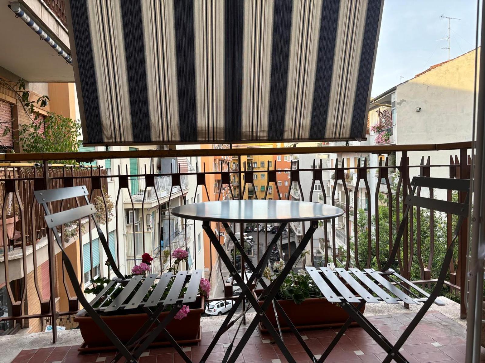 Suites 51 Рим Екстериор снимка