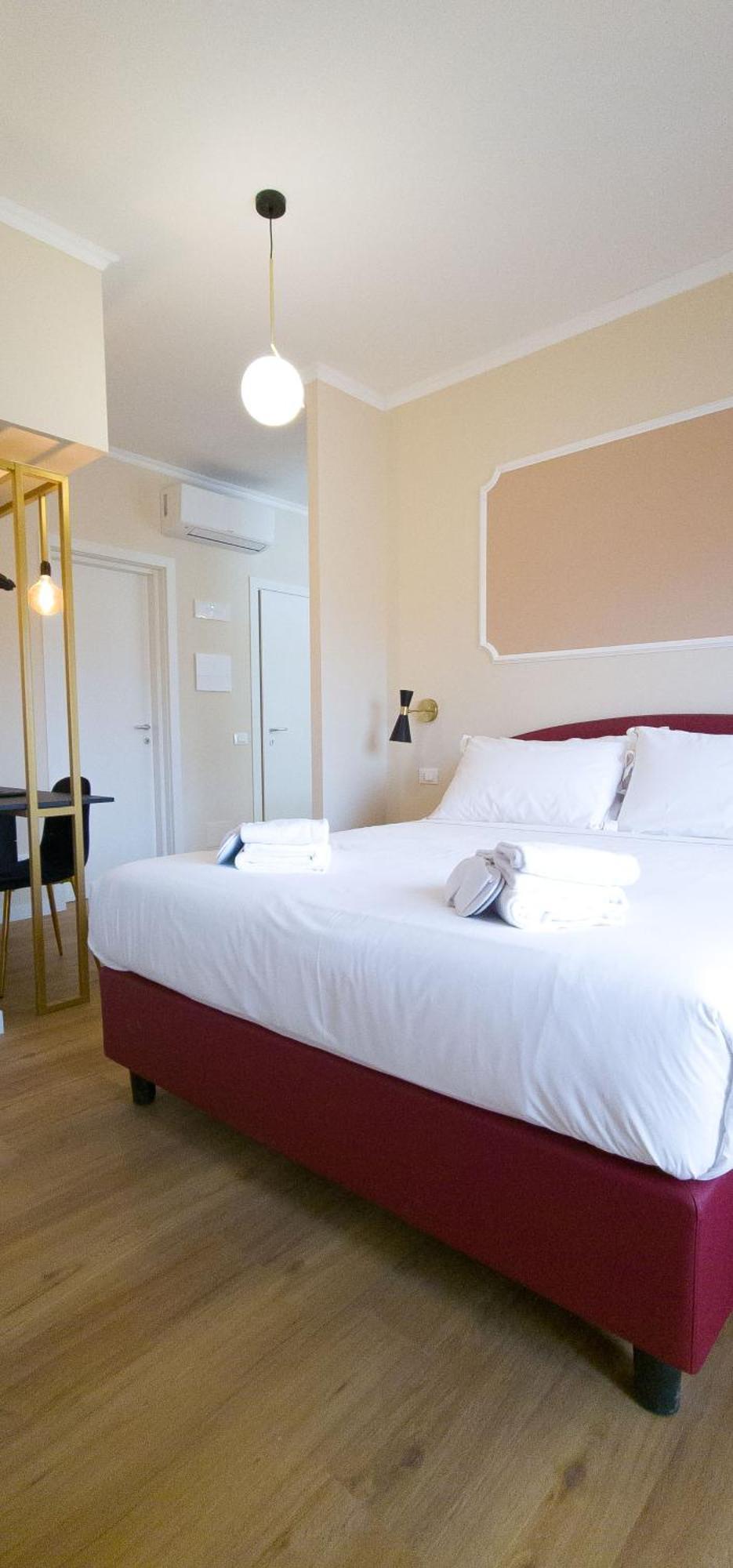 Suites 51 Рим Екстериор снимка