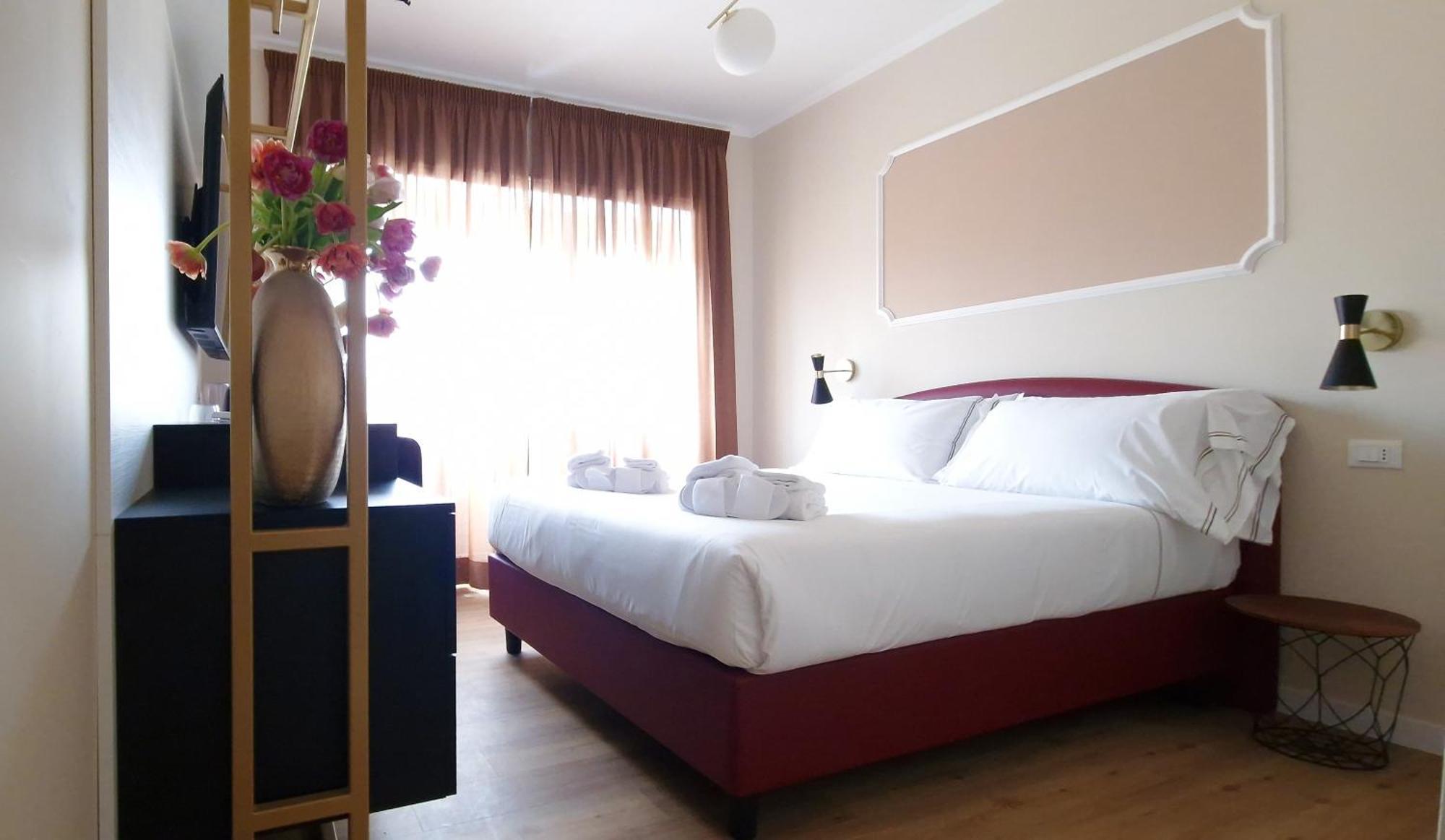 Suites 51 Рим Екстериор снимка