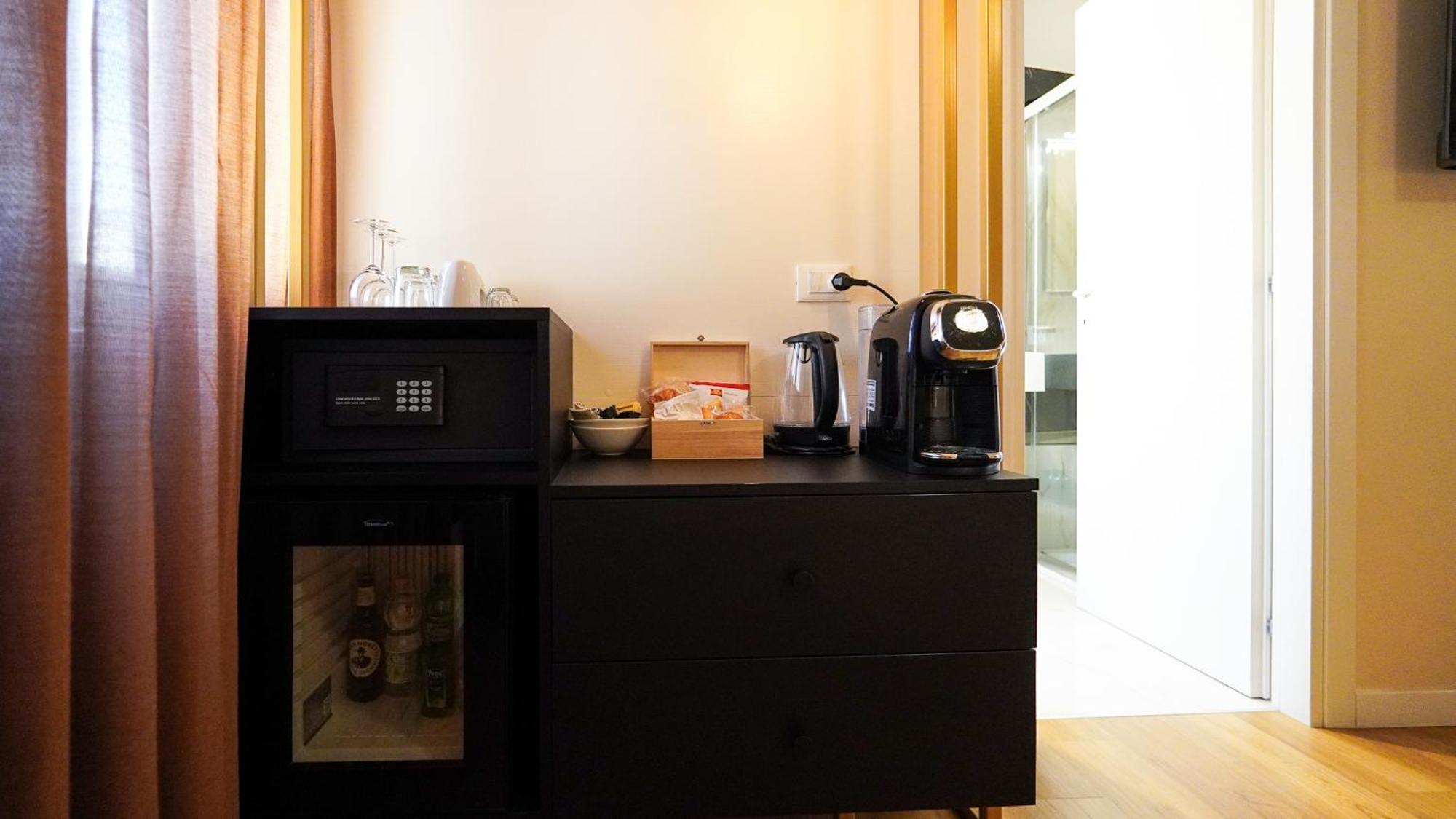 Suites 51 Рим Екстериор снимка